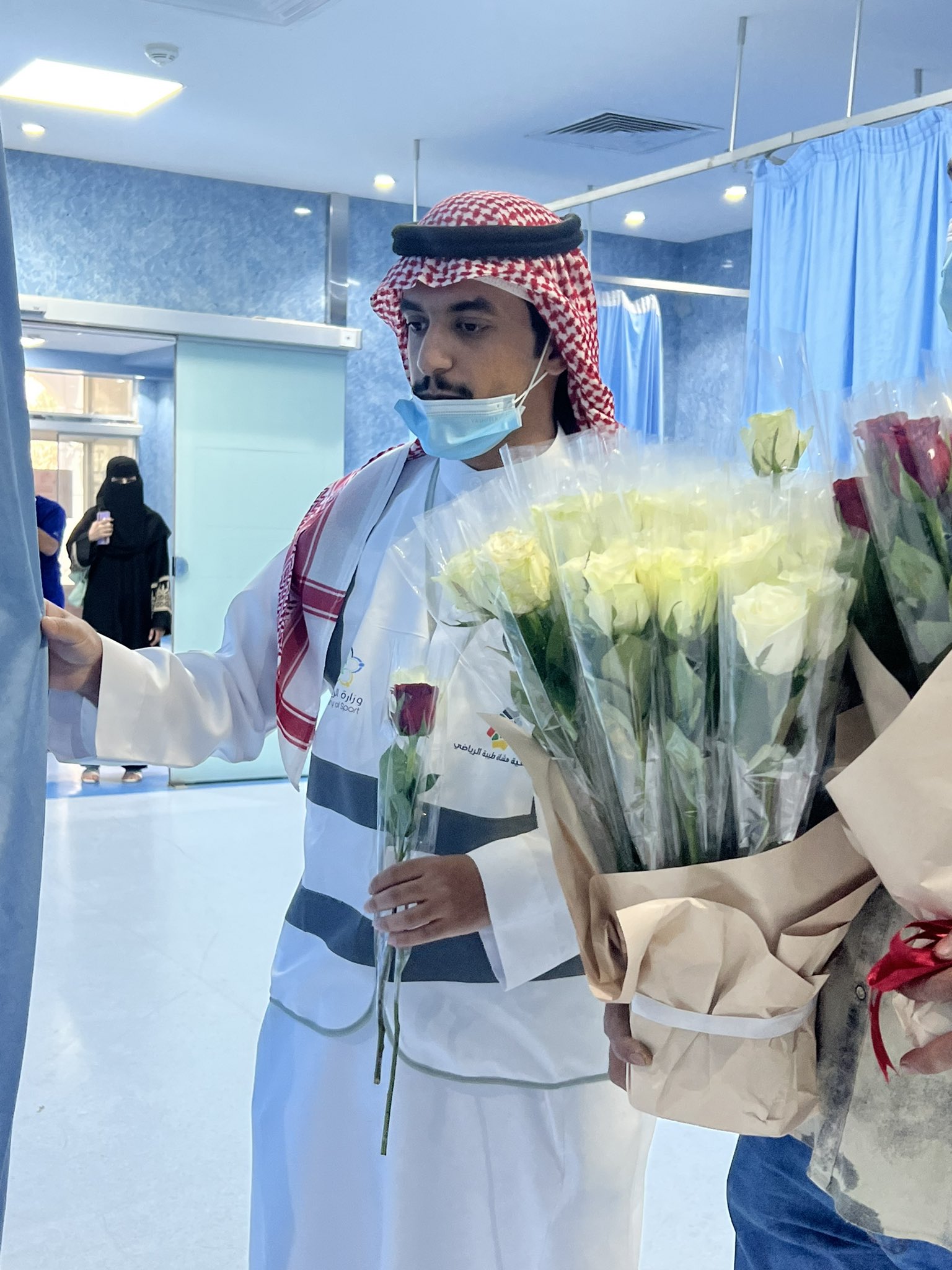 زيارة متطوعين جمعية مشاة طيبة الرياضي بالتعاون مع  مستشفى الحياة الوطني